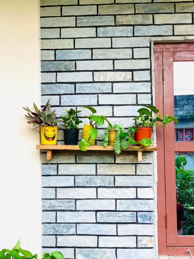 Hotel October Inn Pokhara Dış mekan fotoğraf